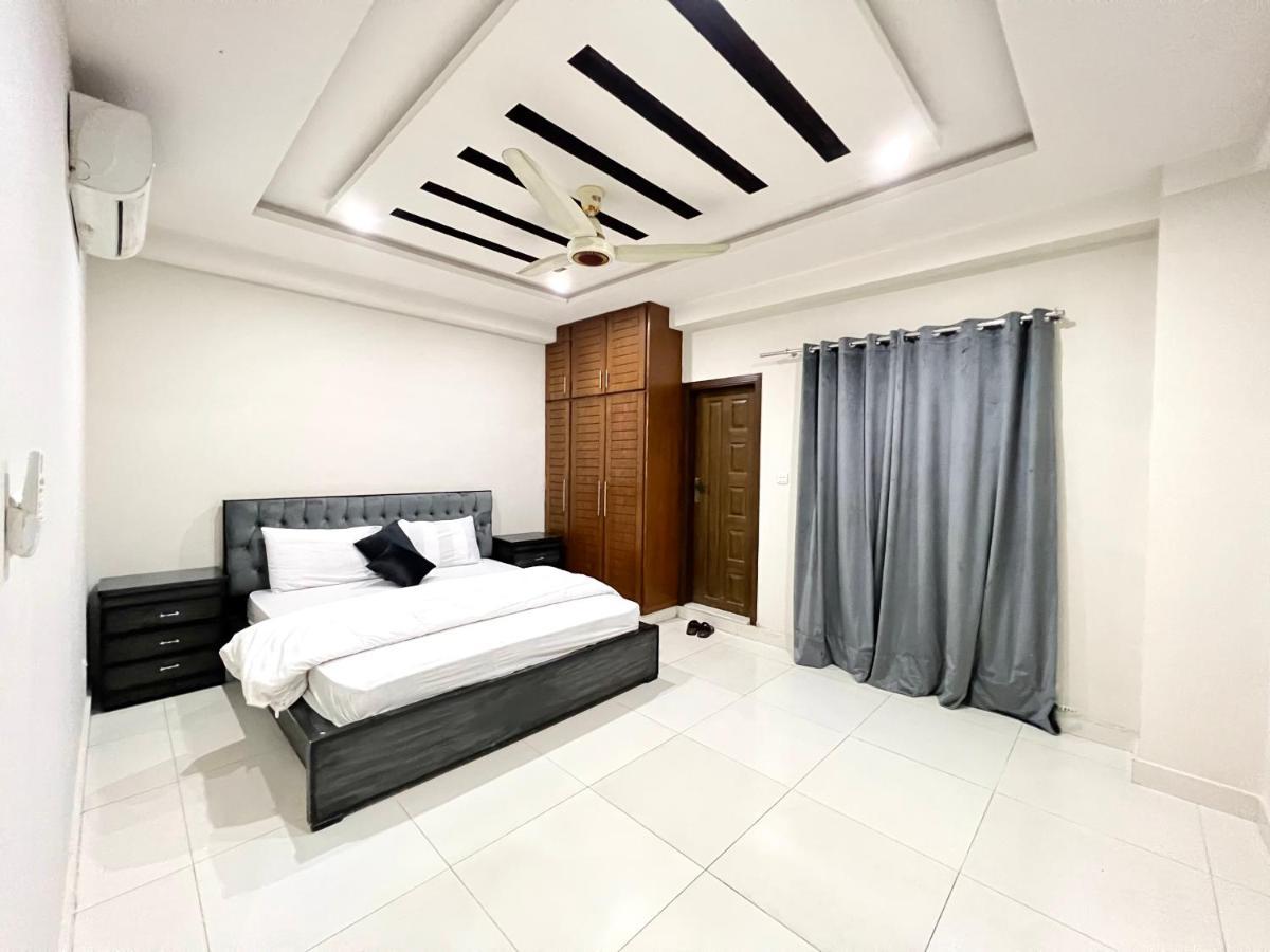 Luxury Executive 2Bedroom Apartment Convenient And Nice Location イスラマバード エクステリア 写真
